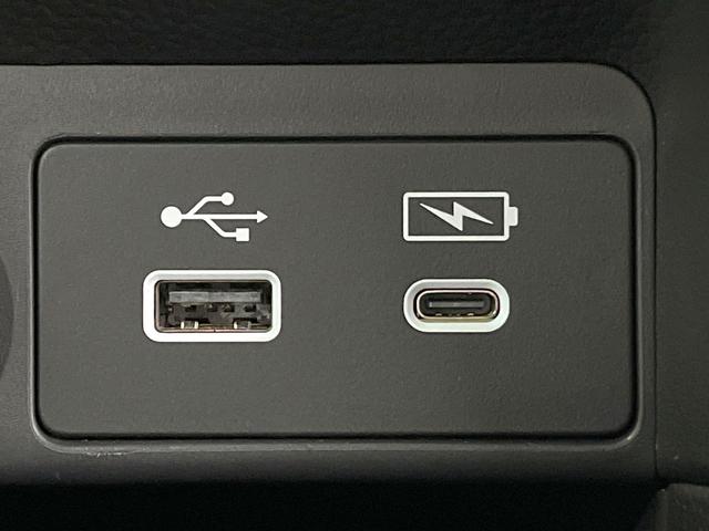 ステップワゴン ｅ：ＨＥＶスパーダ　プレミアムライン　禁煙車　現行　純正１１型ＳＤナビ　全周囲カメラ　純正１５型後席モニター　パワーバックドア　衝突被害軽減ブレーキ　レーダークルーズコントロール　フルセグＴＶ　Ｂｌｕｅｔｏｏｔｈ接続　ＬＥＤヘッドライト（48枚目）