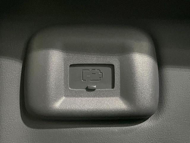 セレナ ハイウェイスターV 禁煙車 現行 メーカー純正12型ナビ 全周囲カメラ 後席モニター プロパイロット 前席シートヒーター 衝突被害軽減ブレーキ 両側パワースライドドア オートエアコン LEDヘッドライト ETC(63枚目)