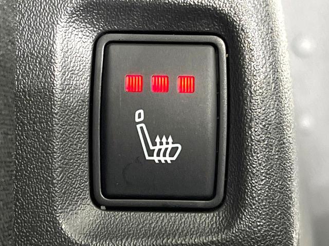 セレナ ハイウェイスターV 禁煙車 現行 メーカー純正12型ナビ 全周囲カメラ 後席モニター プロパイロット 前席シートヒーター 衝突被害軽減ブレーキ 両側パワースライドドア オートエアコン LEDヘッドライト ETC(65枚目)