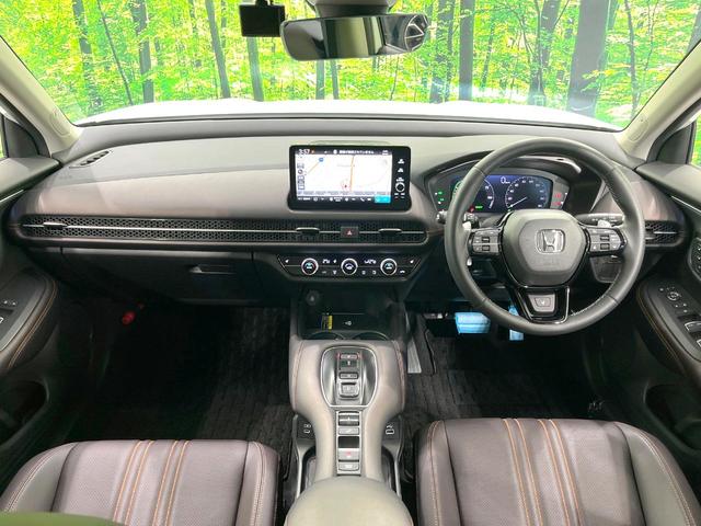 ＺＲ－Ｖ ｅ：ＨＥＶ　Ｚ　禁煙車　純正ＳＤナビ　全周囲カメラ　ＢＯＳＥサウンド　パワーバックドア　前席パワーシート　前席シートヒーター　衝突被害軽減ブレーキ　レーダークルーズコントロール　置くだけ充電　ＥＴＣ　オートエアコン（2枚目）