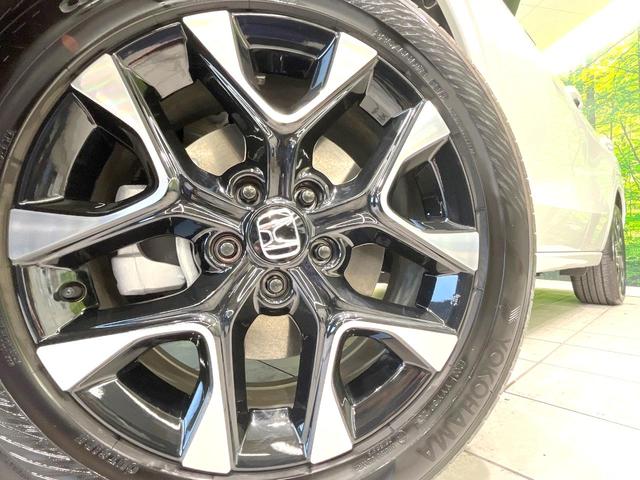 ＺＲ－Ｖ ｅ：ＨＥＶ　Ｚ　禁煙車　純正ＳＤナビ　全周囲カメラ　ＢＯＳＥサウンド　パワーバックドア　前席パワーシート　前席シートヒーター　衝突被害軽減ブレーキ　レーダークルーズコントロール　置くだけ充電　ＥＴＣ　オートエアコン（17枚目）