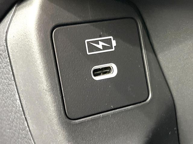 ＺＲ－Ｖ ｅ：ＨＥＶ　Ｚ　禁煙車　純正ＳＤナビ　全周囲カメラ　ＢＯＳＥサウンド　パワーバックドア　前席パワーシート　前席シートヒーター　衝突被害軽減ブレーキ　レーダークルーズコントロール　置くだけ充電　ＥＴＣ　オートエアコン（54枚目）