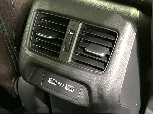 ＺＲ－Ｖ ｅ：ＨＥＶ　Ｚ　禁煙車　純正ＳＤナビ　全周囲カメラ　ＢＯＳＥサウンド　パワーバックドア　前席パワーシート　前席シートヒーター　衝突被害軽減ブレーキ　レーダークルーズコントロール　置くだけ充電　ＥＴＣ　オートエアコン（63枚目）