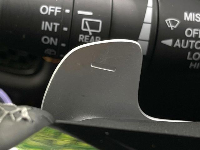 ＺＲ－Ｖ ｅ：ＨＥＶ　Ｚ　禁煙車　純正ＳＤナビ　全周囲カメラ　ＢＯＳＥサウンド　パワーバックドア　前席パワーシート　前席シートヒーター　衝突被害軽減ブレーキ　レーダークルーズコントロール　置くだけ充電　ＥＴＣ　オートエアコン（65枚目）