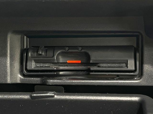 セレナ ハイウェイスターＧ　プロパイロットエディション　エアロ　純正９インチナビ　両側電動スライドドア　後席モニター　バックカメラ　衝突被害軽減システム　禁煙車　コーナーセンサー　スマートキー　ＬＥＤヘッド　ＥＴＣ　純正１６インチアルミ（37枚目）