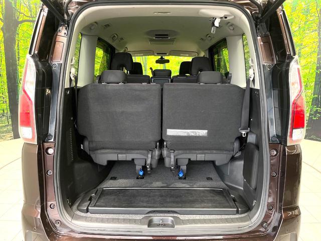 セレナ ハイウェイスターＧ　プロパイロットエディション　エアロ　純正９インチナビ　両側電動スライドドア　後席モニター　バックカメラ　衝突被害軽減システム　禁煙車　コーナーセンサー　スマートキー　ＬＥＤヘッド　ＥＴＣ　純正１６インチアルミ（43枚目）