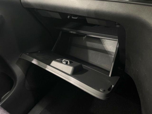 セレナ ハイウェイスターＧ　プロパイロットエディション　エアロ　純正９インチナビ　両側電動スライドドア　後席モニター　バックカメラ　衝突被害軽減システム　禁煙車　コーナーセンサー　スマートキー　ＬＥＤヘッド　ＥＴＣ　純正１６インチアルミ（47枚目）