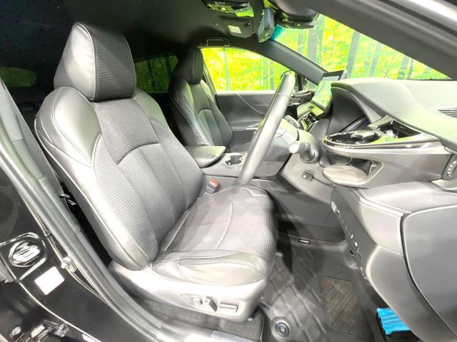 ハリアー Ｇ　禁煙車　メーカー純正１２型ナビ　バックカメラ　パワーバックドア　運転席パワーシート　衝突被害軽減ブレーキ　レーダークルーズコントロール　フルセグＴＶ　Ｂｌｕｅｔｏｏｔｈ接続　オートエアコン　ＥＴＣ（12枚目）