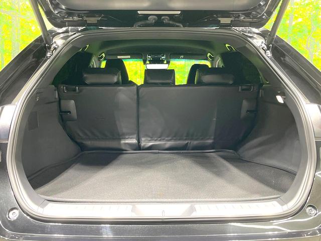 ハリアー Ｇ　禁煙車　メーカー純正１２型ナビ　バックカメラ　パワーバックドア　運転席パワーシート　衝突被害軽減ブレーキ　レーダークルーズコントロール　フルセグＴＶ　Ｂｌｕｅｔｏｏｔｈ接続　オートエアコン　ＥＴＣ（14枚目）