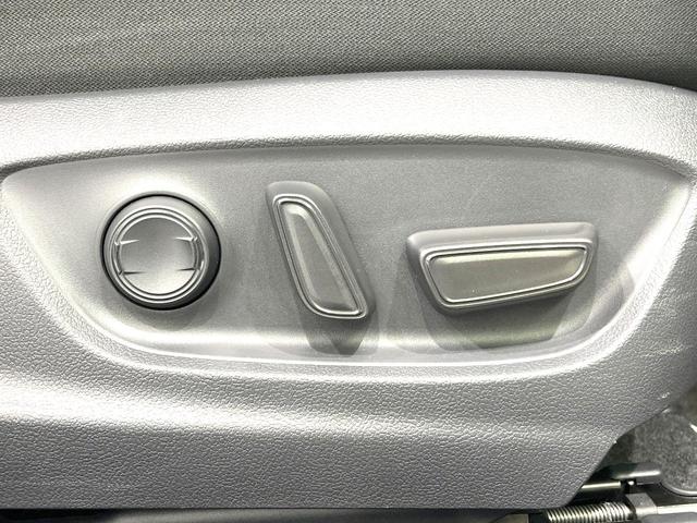 カムリ Ｇ　禁煙車　ＳＤナビ　バックカメラ　運転席パワーシート　衝突被害軽減ブレーキ　レーダークルーズコントロール　フルセグＴＶ　Ｂｌｕｅｔｏｏｔｈ接続　ＥＴＣ　オートエアコン　ＬＥＤヘッドライト　スマートキー（5枚目）