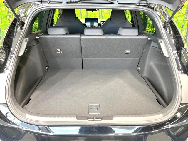 カローラスポーツ ハイブリッドＧ　Ｚ　禁煙車　モデリスタエアロ　純正１０型ディスプレイオーディオ　バックカメラ　前席シートヒーター　衝突被害軽減ブレーキ　レーダークルーズコントロール　フルセグＴＶ　Ｂｌｕｅｔｏｏｔｈ接続　オートエアコン（12枚目）
