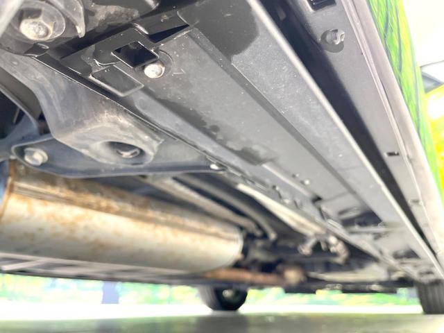 ヴォクシー ハイブリッドＺＳ　煌ＩＩＩ　後期　特別仕様車　カロッツェリア１０型サイバーナビ　両側電動スライドドア　後席モニター　バックカメラ　衝突被害軽減システム　禁煙車　ハーフレザーシート　ドラレコ　コーナーセンサー　スマートキー（32枚目）