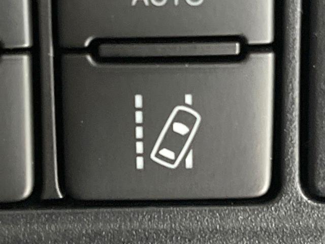 ヴォクシー ハイブリッドＺＳ　煌ＩＩＩ　後期　特別仕様車　カロッツェリア１０型サイバーナビ　両側電動スライドドア　後席モニター　バックカメラ　衝突被害軽減システム　禁煙車　ハーフレザーシート　ドラレコ　コーナーセンサー　スマートキー（36枚目）