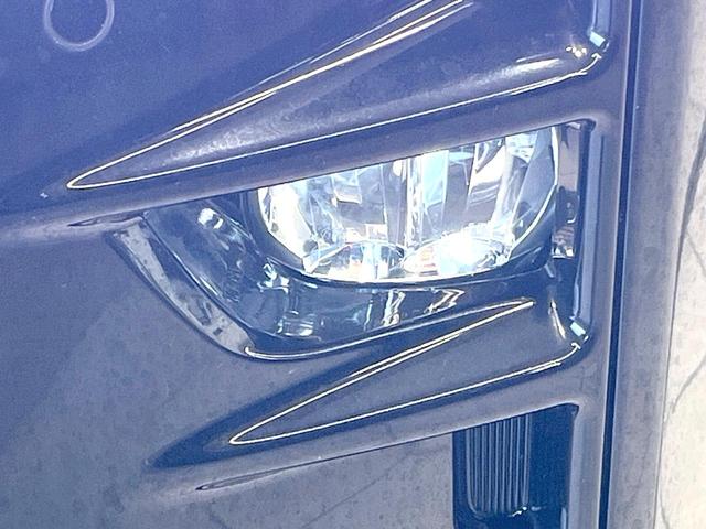 ヴォクシー ハイブリッドＺＳ　煌ＩＩＩ　後期　特別仕様車　カロッツェリア１０型サイバーナビ　両側電動スライドドア　後席モニター　バックカメラ　衝突被害軽減システム　禁煙車　ハーフレザーシート　ドラレコ　コーナーセンサー　スマートキー（72枚目）