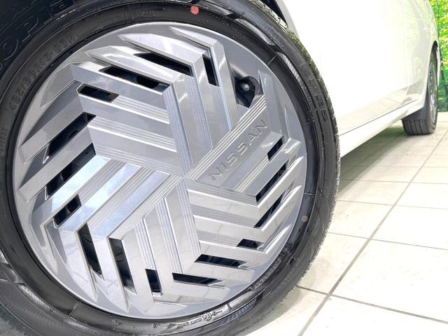 ノート Ｘ　禁煙車　後期　ＳＤナビ　全周囲カメラ　全方位運転支援システム　インテリジェントルームミラー　スマートキー　ＬＥＤヘッド　ＢＳＭ　ビルトインＥＴＣ　オートライト　オートエアコン　Ｂｌｕｅｔｏｏｔｈ（11枚目）