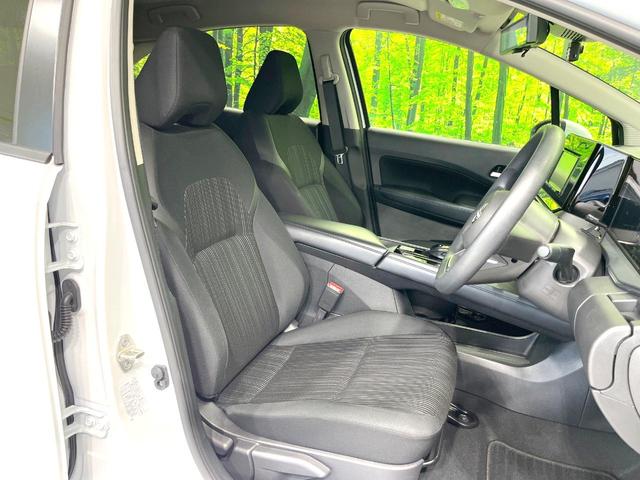 ノート Ｘ　禁煙車　後期　ＳＤナビ　全周囲カメラ　全方位運転支援システム　インテリジェントルームミラー　スマートキー　ＬＥＤヘッド　ＢＳＭ　ビルトインＥＴＣ　オートライト　オートエアコン　Ｂｌｕｅｔｏｏｔｈ（12枚目）