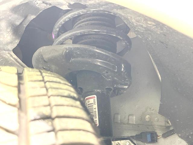 ノート Ｘ　禁煙車　後期　ＳＤナビ　全周囲カメラ　全方位運転支援システム　インテリジェントルームミラー　スマートキー　ＬＥＤヘッド　ＢＳＭ　ビルトインＥＴＣ　オートライト　オートエアコン　Ｂｌｕｅｔｏｏｔｈ（56枚目）