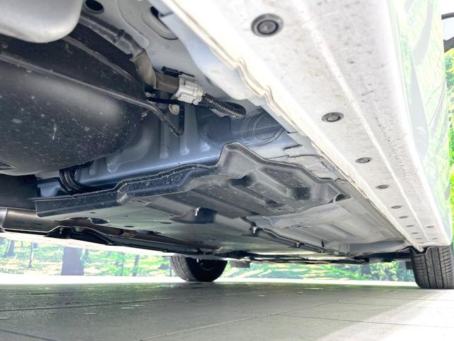 ノート Ｘ　禁煙車　後期　ＳＤナビ　全周囲カメラ　全方位運転支援システム　インテリジェントルームミラー　スマートキー　ＬＥＤヘッド　ＢＳＭ　ビルトインＥＴＣ　オートライト　オートエアコン　Ｂｌｕｅｔｏｏｔｈ（65枚目）