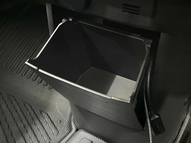 デリカミニ Ｔ　プレミアム　禁煙車　両側電動ドア　純正ＳＤナビ　全周囲カメラ　衝突被害軽減システム　レーダークルーズ　ハーフレザーシート　コーナーセンサー　前席シートヒーター　ＬＥＤヘッド　ビルトインＥＴＣ　純正１５インチＡＷ（51枚目）