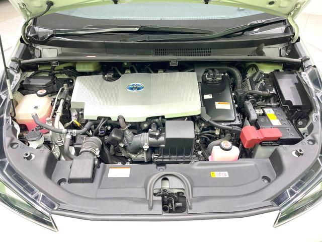 プリウス Ｓ　禁煙車　純正９型ＳＤナビ　バックカメラ　衝突被害軽減システム　レーダークルーズ　スマートキー　ＬＥＤヘッド　ＥＴＣ２．０　純正１５インチアルミ　オートハイビーム　オートライト　オートエアコン（18枚目）