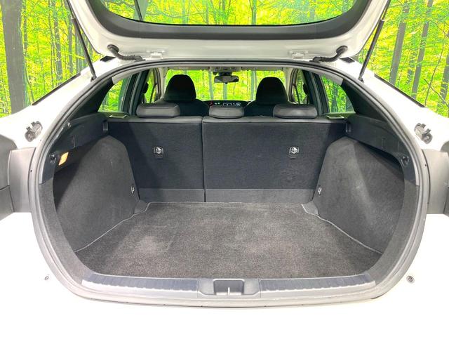 プリウス Ｓ　禁煙車　純正９型ＳＤナビ　バックカメラ　衝突被害軽減システム　レーダークルーズ　スマートキー　ＬＥＤヘッド　ＥＴＣ２．０　純正１５インチアルミ　オートハイビーム　オートライト　オートエアコン（38枚目）