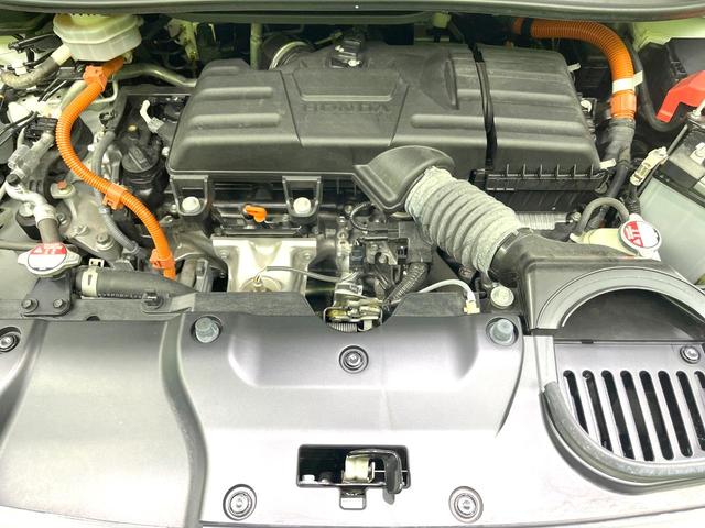 ステップワゴン ｅ：ＨＥＶスパーダ　禁煙車　両側電動ドア　後席モニター　純正１１．４型ナビ　バックカメラ　衝突被害軽減システム　レーダークルーズ　ＢＳＭ　電動リアゲート　ハーフレザー　前席シートヒーター　ドラレコ　コーナーセンサー（19枚目）