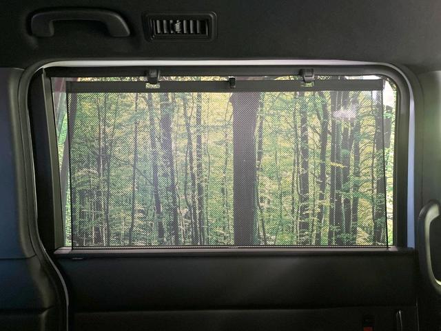 ステップワゴン ｅ：ＨＥＶスパーダ　禁煙車　両側電動ドア　後席モニター　純正１１．４型ナビ　バックカメラ　衝突被害軽減システム　レーダークルーズ　ＢＳＭ　電動リアゲート　ハーフレザー　前席シートヒーター　ドラレコ　コーナーセンサー（46枚目）