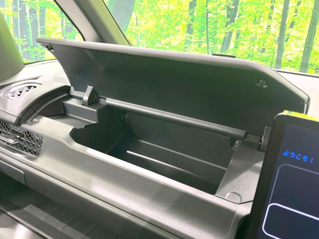 ステップワゴン ｅ：ＨＥＶスパーダ　禁煙車　両側電動ドア　後席モニター　純正１１．４型ナビ　バックカメラ　衝突被害軽減システム　レーダークルーズ　ＢＳＭ　電動リアゲート　ハーフレザー　前席シートヒーター　ドラレコ　コーナーセンサー（52枚目）