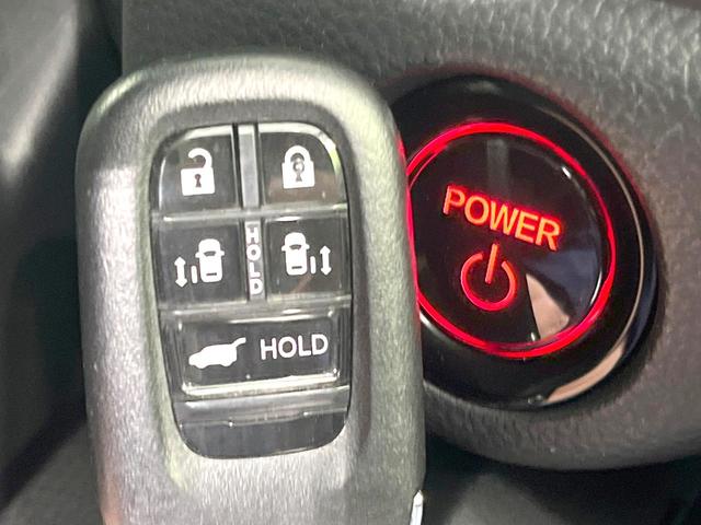 ステップワゴン ｅ：ＨＥＶスパーダ　禁煙車　両側電動ドア　後席モニター　純正１１．４型ナビ　バックカメラ　衝突被害軽減システム　レーダークルーズ　ＢＳＭ　電動リアゲート　ハーフレザー　前席シートヒーター　ドラレコ　コーナーセンサー（62枚目）