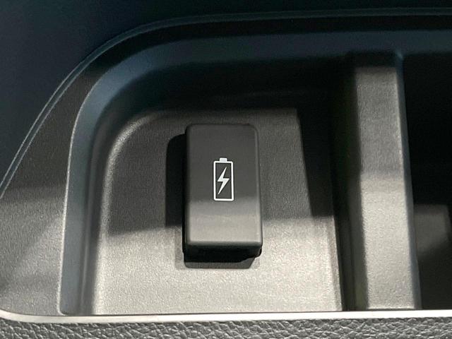 ステップワゴン ｅ：ＨＥＶスパーダ　禁煙車　両側電動ドア　後席モニター　純正１１．４型ナビ　バックカメラ　衝突被害軽減システム　レーダークルーズ　ＢＳＭ　電動リアゲート　ハーフレザー　前席シートヒーター　ドラレコ　コーナーセンサー（72枚目）