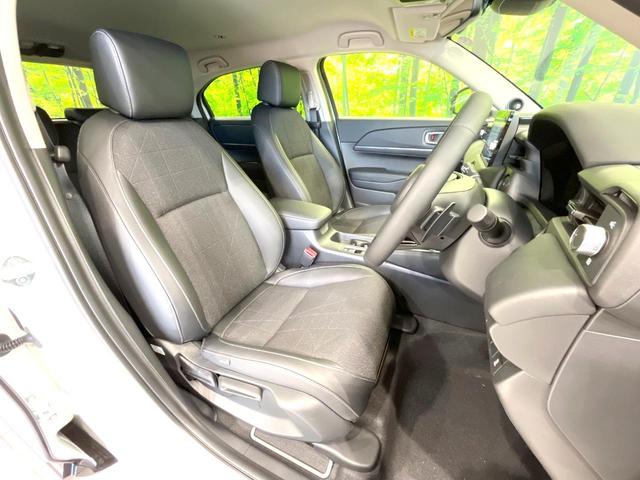 ヴェゼル ｅ：ＨＥＶ　Ｚ　登録済未使用車　純正８型ナビ　全周囲カメラ　衝突被害軽減システム　レーダークルーズ　ＢＳＭ　電動リアゲート　ハーフレザー　前席シートヒーター　ＬＥＤヘッド　ビルトインＥＴＣ　純正１８インチＡＷ（8枚目）