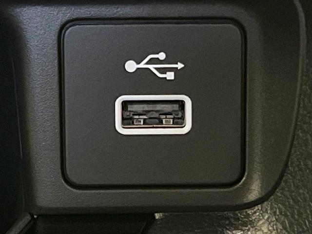 ヴェゼル ｅ：ＨＥＶ　Ｚ　登録済未使用車　純正８型ナビ　全周囲カメラ　衝突被害軽減システム　レーダークルーズ　ＢＳＭ　電動リアゲート　ハーフレザー　前席シートヒーター　ＬＥＤヘッド　ビルトインＥＴＣ　純正１８インチＡＷ（57枚目）