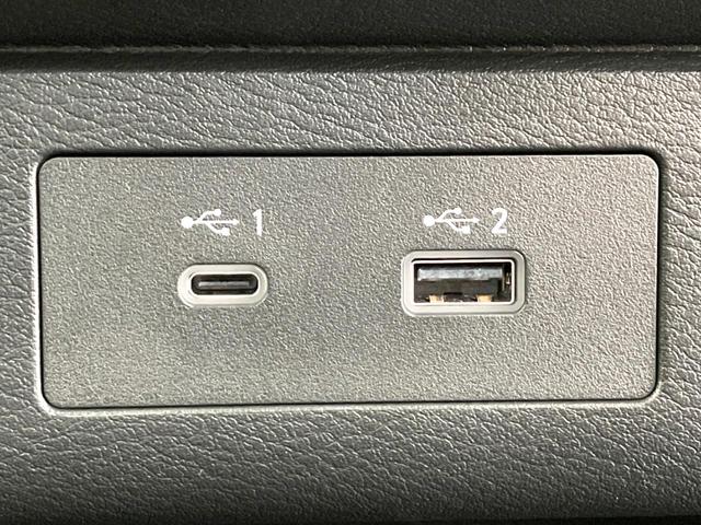 セレナ ｅ－パワー　ハイウェイスターＶ　９０周年記念車　禁煙車　特別使用車　ツートンカラー　純正１２．３型ナビ　全周囲カメラ　デジタルインナーミラー　プロパイロット　合皮シート　全席シートヒーター　衝突被害軽減ブレーキ　オートエアコン　ＬＥＤヘッドライト（60枚目）