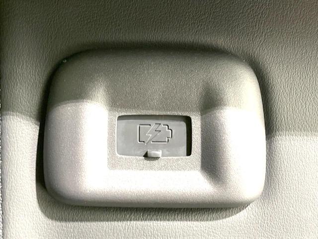 セレナ ｅ－パワー　ハイウェイスターＶ　９０周年記念車　禁煙車　特別使用車　ツートンカラー　純正１２．３型ナビ　全周囲カメラ　デジタルインナーミラー　プロパイロット　合皮シート　全席シートヒーター　衝突被害軽減ブレーキ　オートエアコン　ＬＥＤヘッドライト（71枚目）