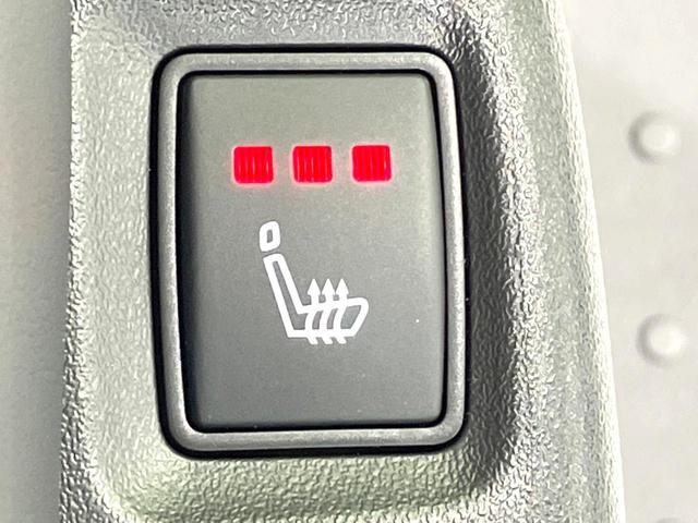 セレナ ｅ－パワー　ハイウェイスターＶ　９０周年記念車　禁煙車　特別使用車　ツートンカラー　純正１２．３型ナビ　全周囲カメラ　デジタルインナーミラー　プロパイロット　合皮シート　全席シートヒーター　衝突被害軽減ブレーキ　オートエアコン　ＬＥＤヘッドライト（74枚目）