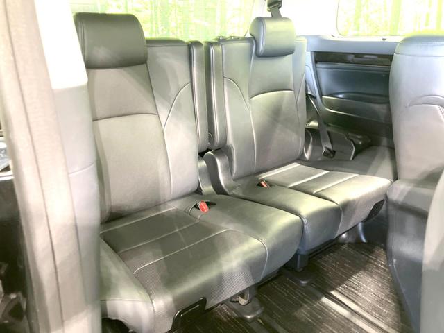 アルファード ２．５Ｓ　Ｃパッケージ　禁煙車　サンルーフ　デジタルインナーミラー　純正９型ディスプレイオ　バックカメラ　パワーバックドア　両側パワースライドドア　前席パワーシート　前席シートクーラー　衝突被害軽減ブレーキ　レーダークルーズ（13枚目）