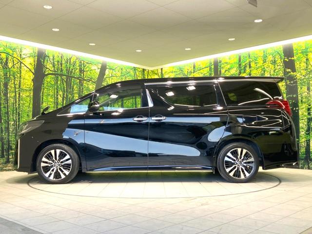 アルファード ２．５Ｓ　Ｃパッケージ　禁煙車　サンルーフ　デジタルインナーミラー　純正９型ディスプレイオ　バックカメラ　パワーバックドア　両側パワースライドドア　前席パワーシート　前席シートクーラー　衝突被害軽減ブレーキ　レーダークルーズ（71枚目）