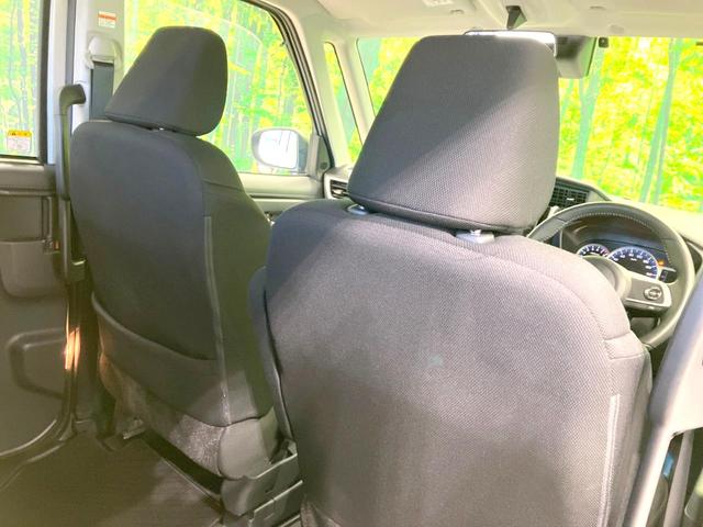 ルーミー カスタムＧ　禁煙車　両側パワスラ　純正９インチディスプレイオーディオ　全周囲カメラ　スマートアシスト　レーダークルーズコントロール　ドラレコ　ＥＴＣ　ＬＥＤヘッド　ロールサンシェード　オートライト　オートエアコン（43枚目）