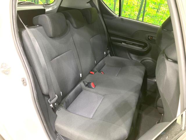 アクア Ｓ　禁煙車　後期　純正ＳＤナビ　バックカメラ　衝突被害軽減ブレーキ　車線逸脱警報　Ｂｌｕｅｔｏｏｔｈ接続　オートエアコン　オートライト　ＥＴＣ　電動格納ミラー　パワーウィンドウ　スマートキー（10枚目）