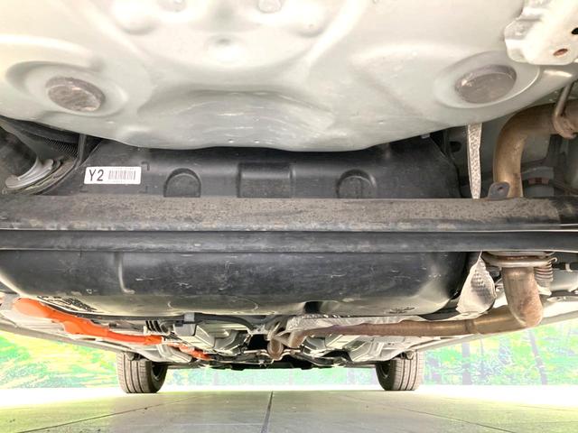 アクア Ｓ　禁煙車　後期　純正ＳＤナビ　バックカメラ　衝突被害軽減ブレーキ　車線逸脱警報　Ｂｌｕｅｔｏｏｔｈ接続　オートエアコン　オートライト　ＥＴＣ　電動格納ミラー　パワーウィンドウ　スマートキー（19枚目）