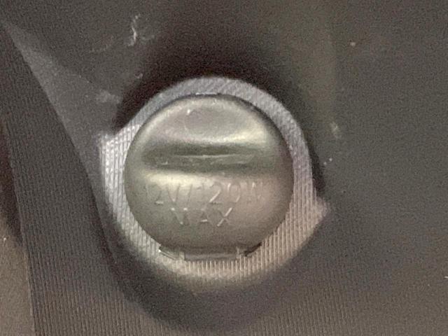 アクア Ｓ　禁煙車　後期　純正ＳＤナビ　バックカメラ　衝突被害軽減ブレーキ　車線逸脱警報　Ｂｌｕｅｔｏｏｔｈ接続　オートエアコン　オートライト　ＥＴＣ　電動格納ミラー　パワーウィンドウ　スマートキー（39枚目）