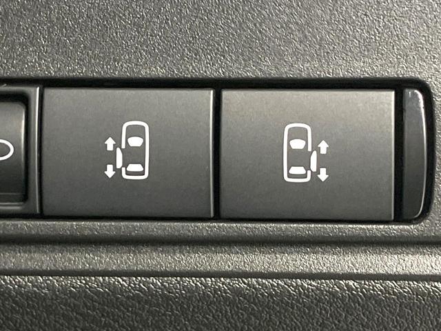 セレナ ハイウェイスターＶ　禁煙車　現行　両側電動ドア　ＳＤナビ　バックカメラ　プロパイロット　衝突被害軽減システム　ドラレコ　コーナーセンサー　スマートキー　ＬＥＤヘッド　ＥＴＣ　純正１６インチアルミ　オートハイビーム（5枚目）