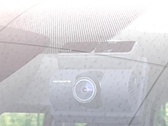 セレナ ハイウェイスターＶ　禁煙車　現行　両側電動ドア　ＳＤナビ　バックカメラ　プロパイロット　衝突被害軽減システム　ドラレコ　コーナーセンサー　スマートキー　ＬＥＤヘッド　ＥＴＣ　純正１６インチアルミ　オートハイビーム（8枚目）