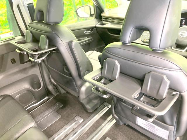 セレナ ハイウェイスターＶ　禁煙車　現行　両側電動ドア　ＳＤナビ　バックカメラ　プロパイロット　衝突被害軽減システム　ドラレコ　コーナーセンサー　スマートキー　ＬＥＤヘッド　ＥＴＣ　純正１６インチアルミ　オートハイビーム（44枚目）