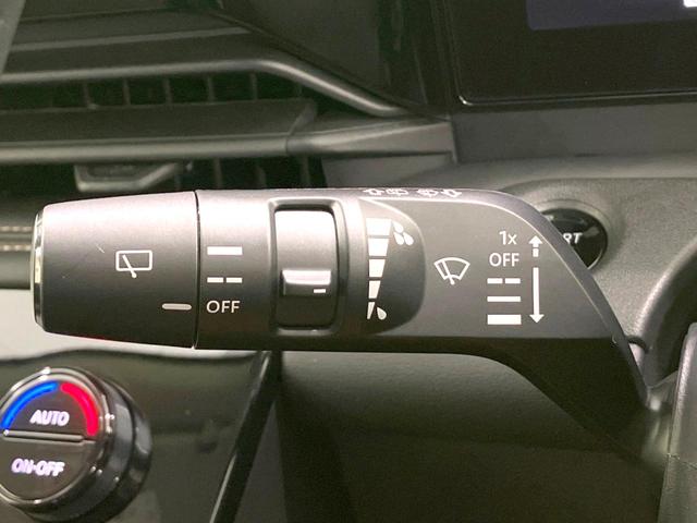 セレナ ハイウェイスターＶ　禁煙車　現行　両側電動ドア　ＳＤナビ　バックカメラ　プロパイロット　衝突被害軽減システム　ドラレコ　コーナーセンサー　スマートキー　ＬＥＤヘッド　ＥＴＣ　純正１６インチアルミ　オートハイビーム（65枚目）