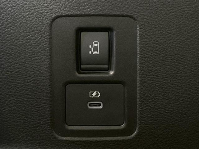 セレナ ハイウェイスターＶ　禁煙車　現行　両側電動ドア　ＳＤナビ　バックカメラ　プロパイロット　衝突被害軽減システム　ドラレコ　コーナーセンサー　スマートキー　ＬＥＤヘッド　ＥＴＣ　純正１６インチアルミ　オートハイビーム（70枚目）