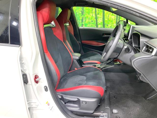 カローラスポーツ ハイブリッドＧ　Ｚ　禁煙車　ＳＤナビ　バックカメラ　衝突被害軽減ブレーキ　レーダークルーズコントロール　前席シートヒーター　フルセグＴＶ　Ｂｌｕｅｔｏｏｔｈ接続　ＥＴＣ　オートエアコン　ＬＥＤヘッドライト　スマートキー（10枚目）