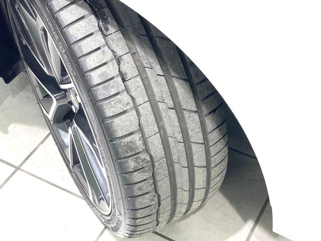 カローラスポーツ ハイブリッドＧ　Ｚ　禁煙車　ＳＤナビ　バックカメラ　衝突被害軽減ブレーキ　レーダークルーズコントロール　前席シートヒーター　フルセグＴＶ　Ｂｌｕｅｔｏｏｔｈ接続　ＥＴＣ　オートエアコン　ＬＥＤヘッドライト　スマートキー（65枚目）