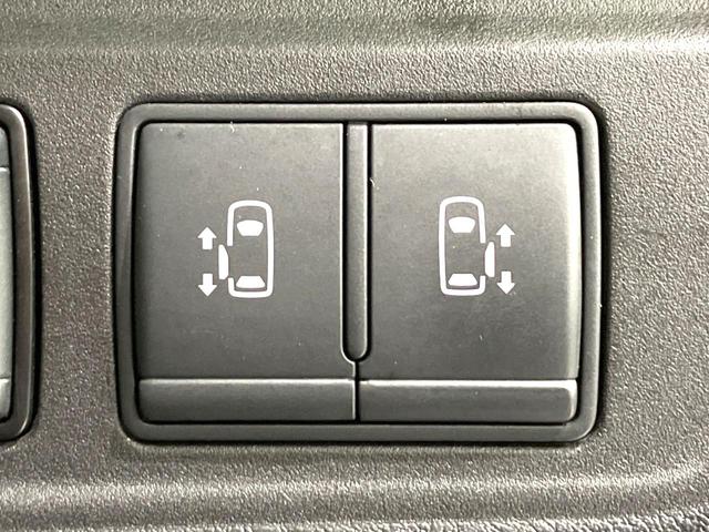 セレナ ハイウェイスター VセレクションII 禁煙車 純正9型SDナビ 全周囲カメラ 純正フリップダウンモニター 両側パワースライドドア 衝突被害軽減ブレーキ フルセグTV Bluetooth接続 オートエアコン LEDヘッドライト ETC(46枚目)