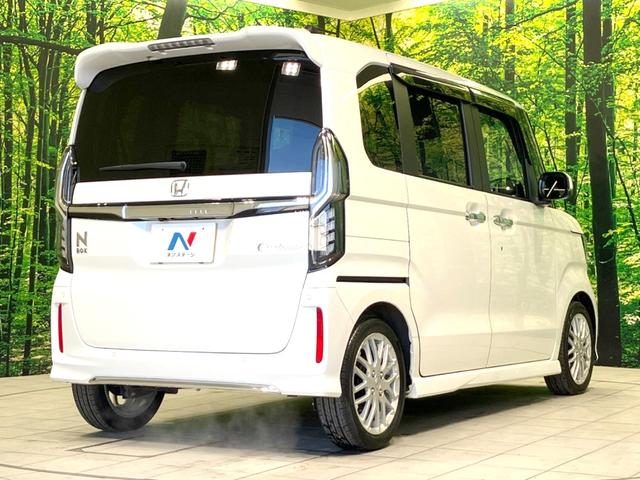 N-BOXカスタム Lターボ 両側電動ドア SDナビ バックカメラ 衝突被害軽減システム 禁煙車 ハーフレザーシート ドラレコ コーナーセンサー スマートキー LEDヘッド ビルトインETC 純正15インチアルミ 車線逸脱警報(18枚目)